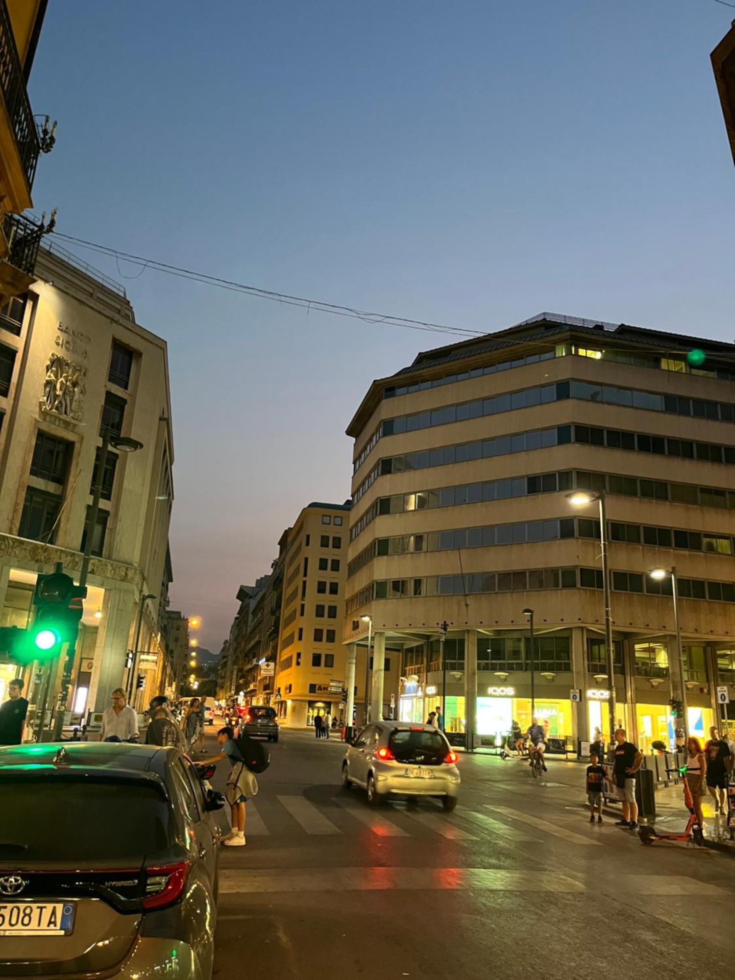 4 Country Side - City Center Palermo Exterior photo